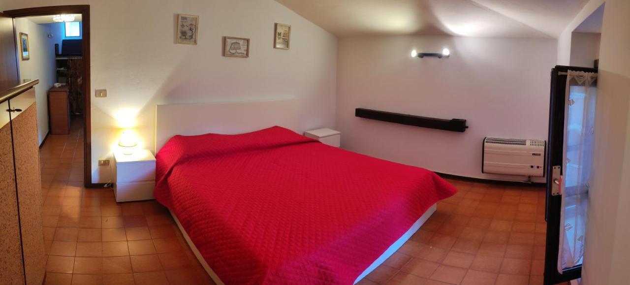 Il Vicoletto Apartment Torri Del Benaco